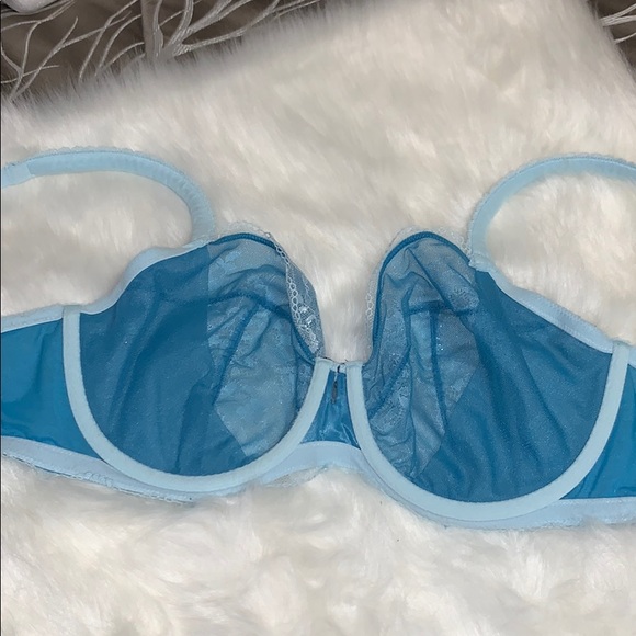 Bra - Picture 2 of 4